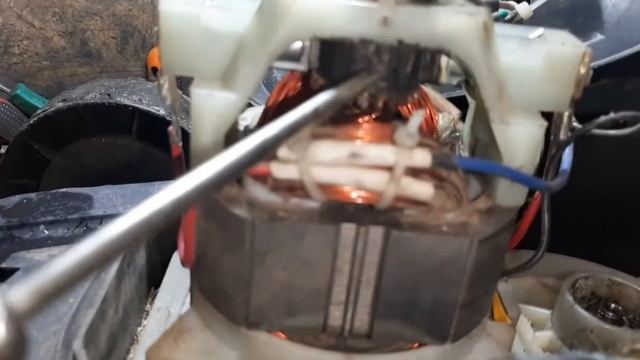 Газонокосилка Grunhelm сразу выключается. смотреть онлайн