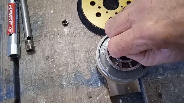 Ремонт эксцентриковой шлифовальной машинки ВИХРЬ ЭШМ-125Э (падение мощности при нагрузке) смотреть онлайн