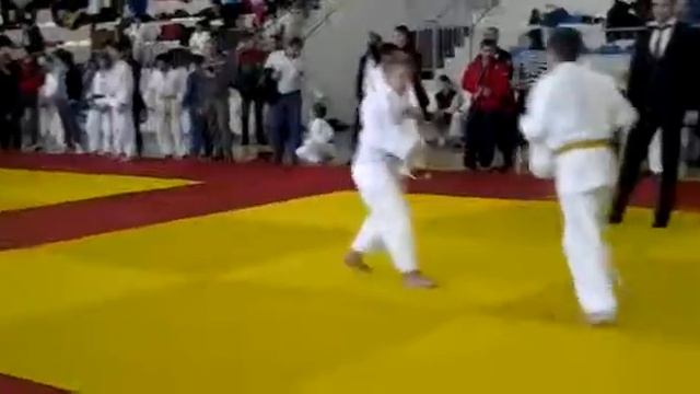 Молодец отобрал победу. смотреть онлайн