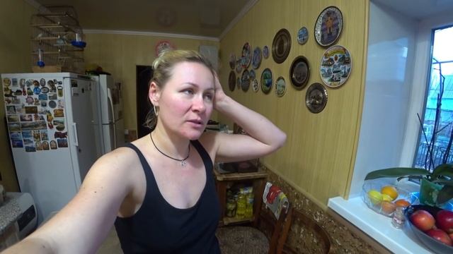 Пока я на работе. Таня занимается кексом. смотреть онлайн