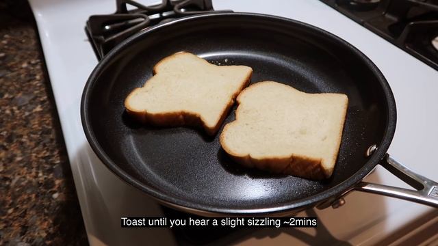 EASY Butter Toast Recipe! Only 2 Ingredients + Bread | Simple and Delicious смотреть онлайн