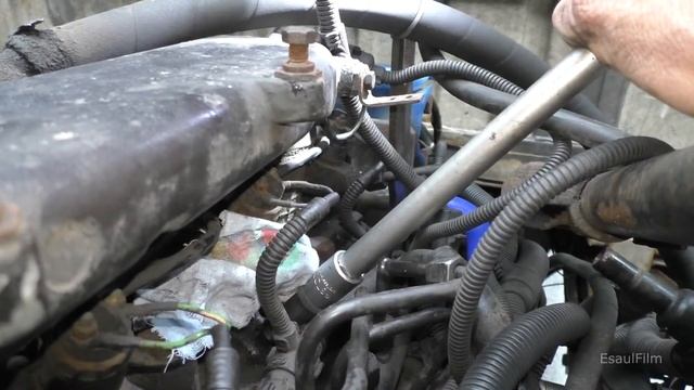 Замена свечей накала , находим обрыв проводки МАЗ ММЗ 245 Е 4 смотреть онлайн