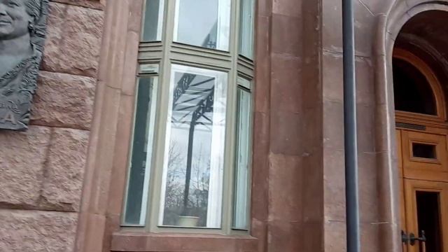 ВЫСОТКА 176 МЕТРОВ НА КОТЕЛЬНИЧЕСКОЙ НАБЕРЕЖНОЙ В МОСКВЕ. ЭТО ПАМЯТНИК АРХИТЕКТУРЫ! смотреть онлайн