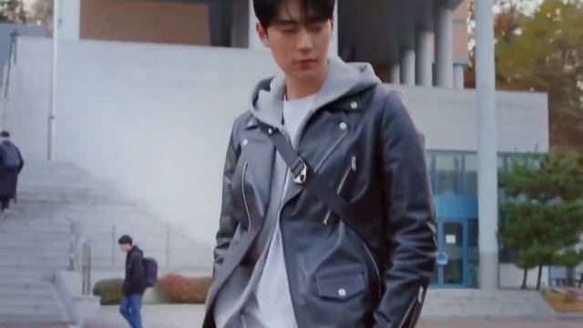 Park Seo Ham - Semantic Error смотреть онлайн