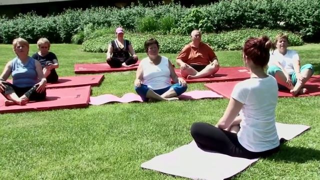 Yoga for Rheumatoid Arthritis (Practical Session) смотреть онлайн