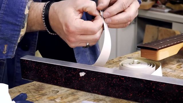 Love it or Hate it?! The Yamaha Flying Samurai | Luthier Teardown & Giveaway смотреть онлайн