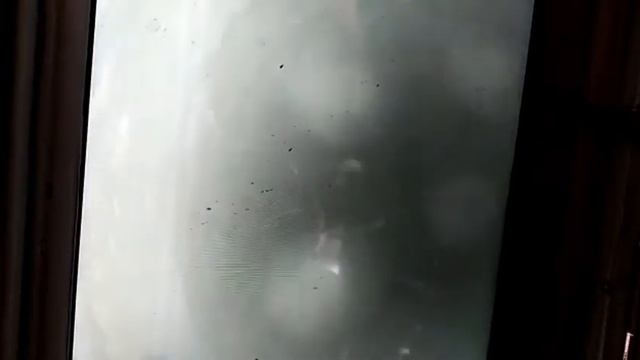 Так выглядит водонос в артезианской скважине. Подводные съемки. смотреть онлайн