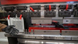 Обзорный видеоурок по гидравлическим листогибочным прессам Abamet