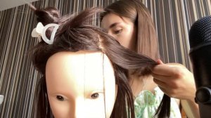 АСМР/ASMR уход за волосами/расчесывание/ жвачка / шепот