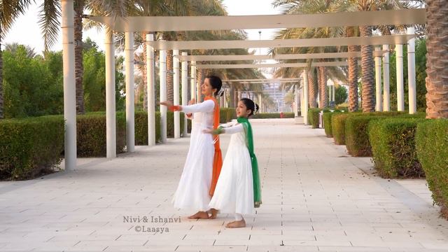 Desh Mere | Arijit Singh | patriotic dance | Nivi and Ishanvi | Laasya | independence day special смотреть онлайн