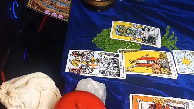 Noche de Tarot en Directo || Super Chats Y Gratuitos💙💚💛🧡❤️ смотреть онлайн