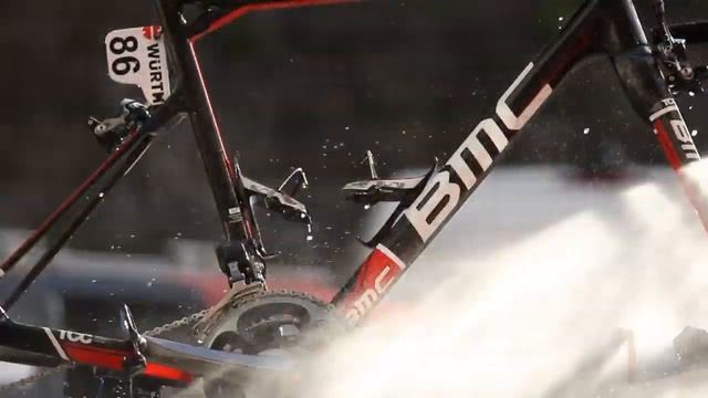 Behind the scenes with BMC Racing Team - Taking care of the bikes смотреть онлайн