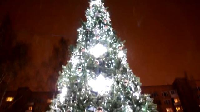 VLOG #1: НОВОГОДНИЙ ИЖЕВСК ! смотреть онлайн