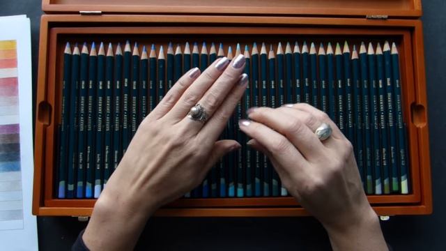 Обзор цветных карандашей Derwent Artists 120 в деревянной упаковке смотреть онлайн