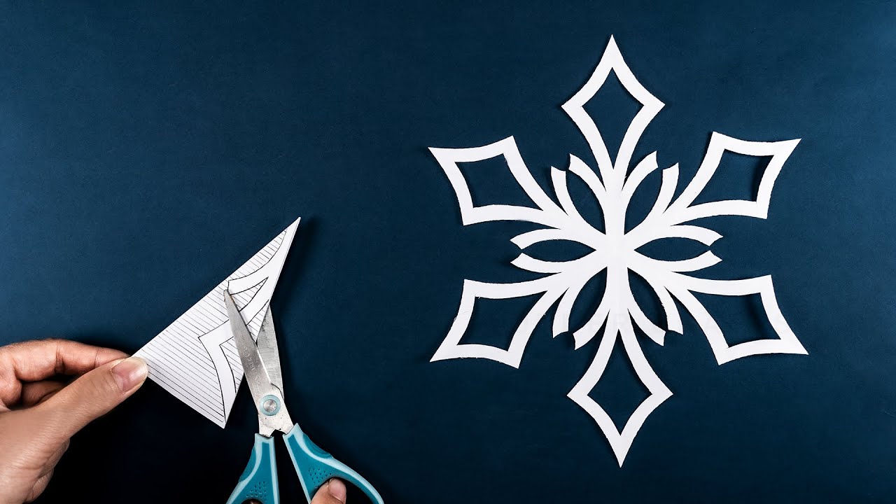 Бумажные снежинки №13 - Как сделать снежинки из бумаги смотреть онлайн