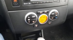 Обзор Nissan Tiida C11 хетчбек/ Отзыв владельца/ Интерьер/ Лучший автомобиль в классе в свое время