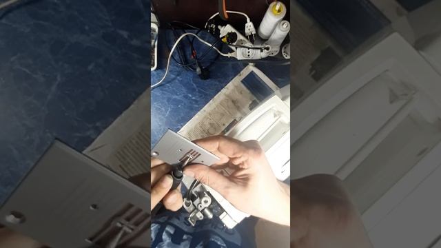Ремонт Зингера швейной машины.