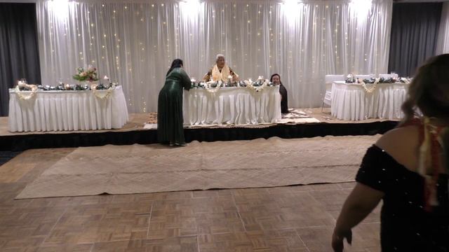 KOE DINNER FAMILI KUPU HE KILISIMASI AHO 10 TISEMA 2022 смотреть онлайн
