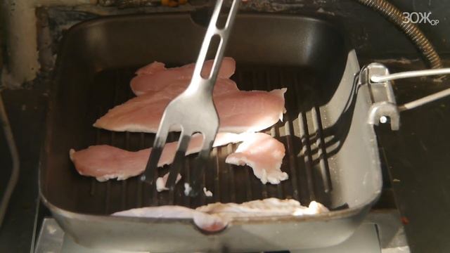 Очень нежная жареная куриная грудка смотреть онлайн