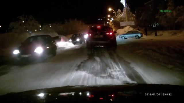 На снегоходе с переворотом на главную дорогу-2018 смотреть онлайн