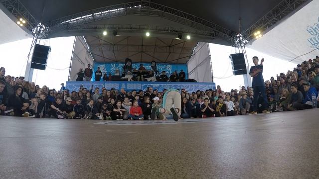 Кисть vs. Арчи / ВСВС / Пермь 12.06.18 смотреть онлайн