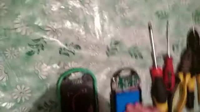 Повербанк краш тест смотреть онлайн