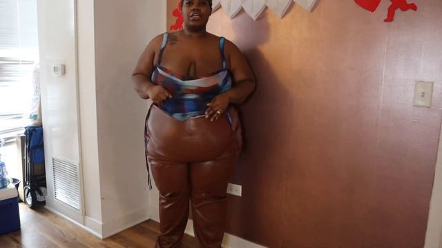 Pretty Little Things Try On Haul | Plus Size & Curvy | Size 3xl 4xl | Size 24/26 | HAPPY VALENTINES