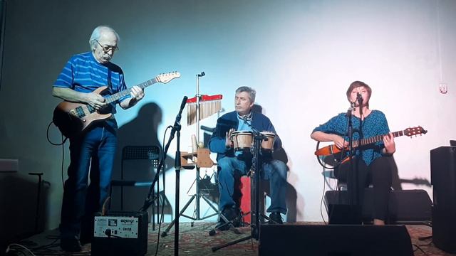 "Приметы" автор музыки и слов Анна Ромашкина_singer. Исполняет "Джазовое трио Анны Ромашкиной". смотреть онлайн