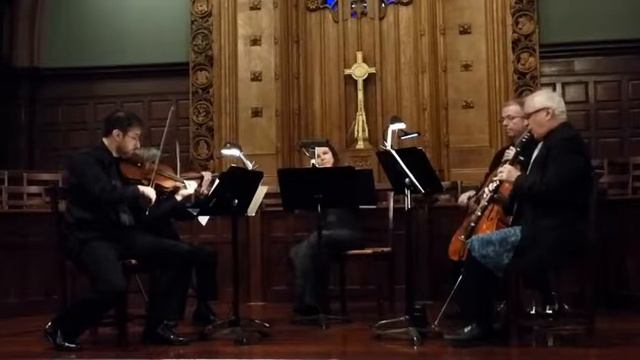 Mozart Clarinet Quintet in A Major - 4 Allegretto con Variazioni смотреть онлайн