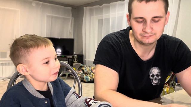 И снова сладости! Пробуем новые вкусы скиттлс и многое другое смотреть онлайн