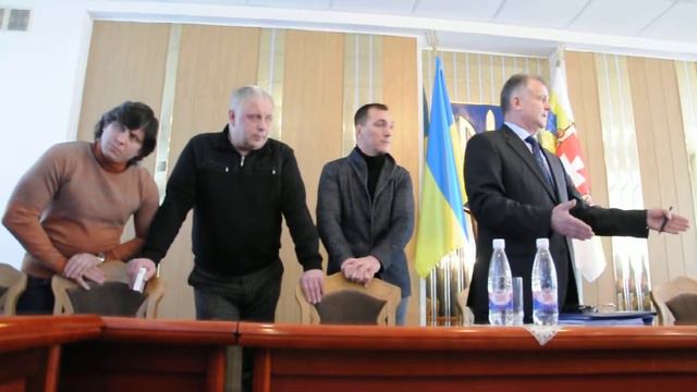 Берташ закликає всіх бути толерантними смотреть онлайн