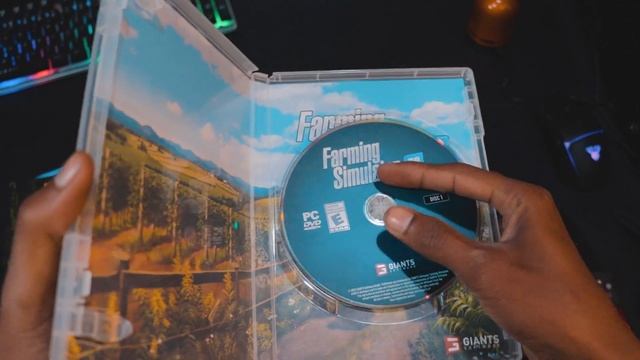 Unboxing The Farming Simulator 22 Collectors Edition! смотреть онлайн