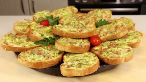 Горячие бутерброды с кабачком, колбасой и сыром/Неожиданно ВКУСНО, ОЧЕНЬ вкусно!