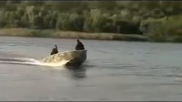 Моторная лодка "ОХОТНИК 420К-5" смотреть онлайн