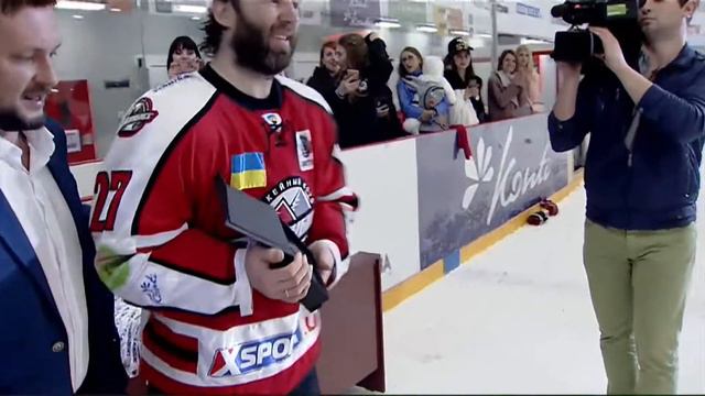 Денис Кочетков - MVP плей-офф УХЛ в сезоне 2016/2017 смотреть онлайн
