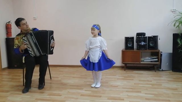 Полина Петрова. "В огороде бел-козёл" смотреть онлайн