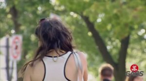 У беременной 10-летней девочки начались роды в парке