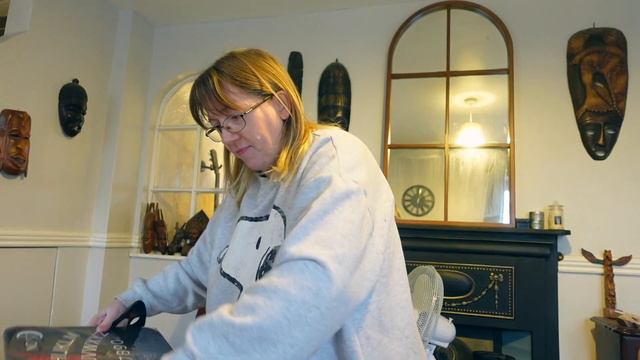 Ouija Boards / Out of Breath / Thank you смотреть онлайн