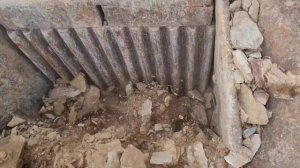 Строительство, дробление особо крупных камней на щебёнку