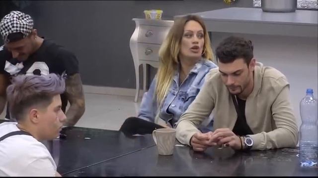 Zadruga 2 - Brendon govori zašto je Zlata dvolična - 13.06.2019. смотреть онлайн
