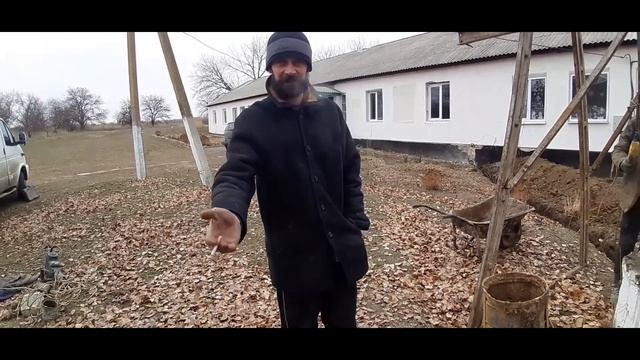 Чистка ужасно засорённого колодца часть 1 смотреть онлайн
