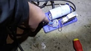 Как установить поплавок на насос Гном 16/16.