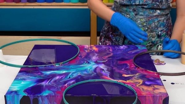 ROUND Negative Space?! Sooo COOL!?NEW Design with Royal PURPLE? Acrylic Pouring Canvas Painting