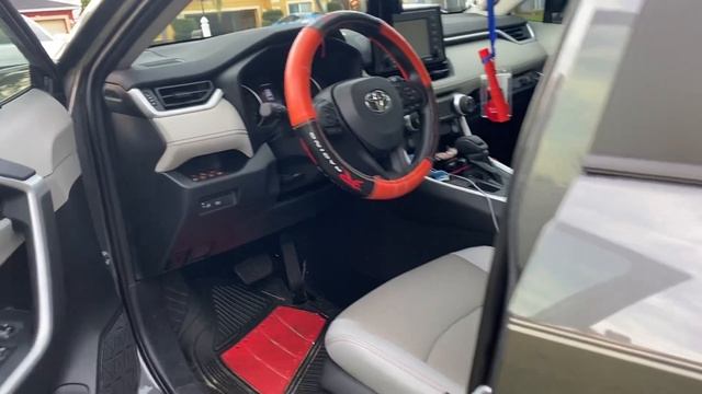 2020 Toyota RAV4 XLE Review!