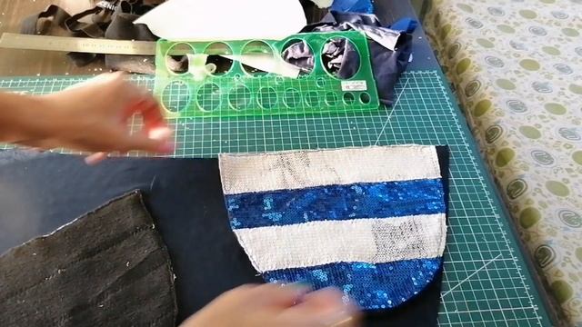 Так шапку БИНИ, ещё не шили. смотреть онлайн