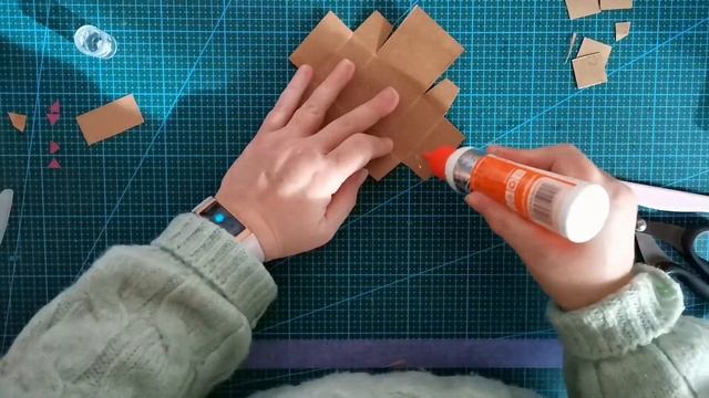 Calendrier de l'avent livre en plus petit. смотреть онлайн