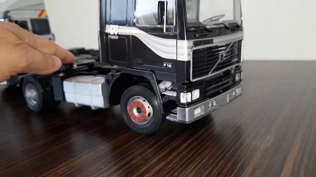 Italeri Volvo F16 Final. Volvo F16 And Iveco Turbostar. 1/24