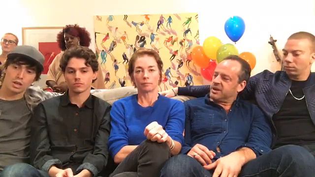 Tyler Young, James Paxton, Julianne Nicholson, Gil Bellows, Matt Murray #ITGETSBETTER LIVE смотреть онлайн