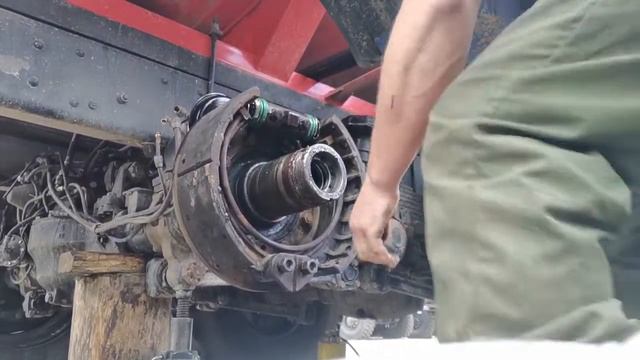 Урал NEXT. Как застегнуть колодки.