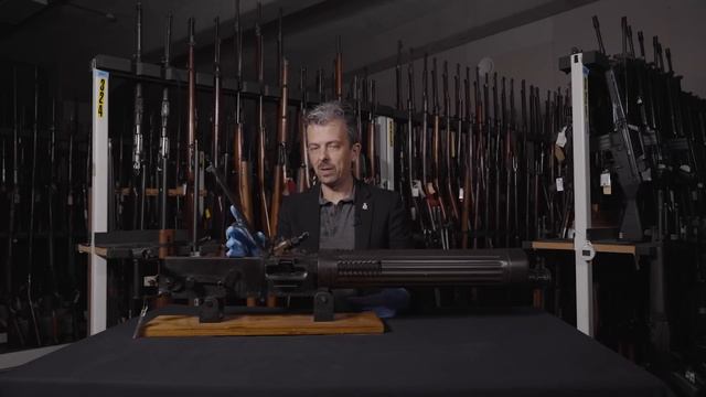 The Vickers MG adapted for First World War air duelling, with firearms expert Jonathan Ferguson смотреть онлайн